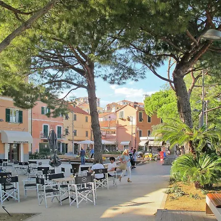 Locazione Turistica Casa Quercia Holiday home
