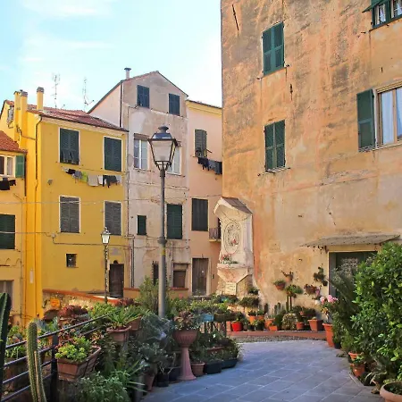 Locazione Turistica Casa Quercia Holiday home Pontedassio