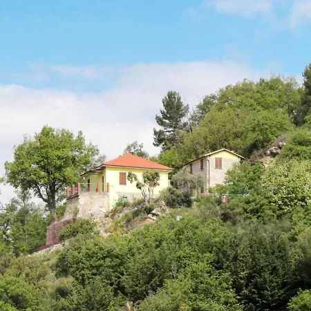 Locazione Turistica Casa Quercia * Pontedassio